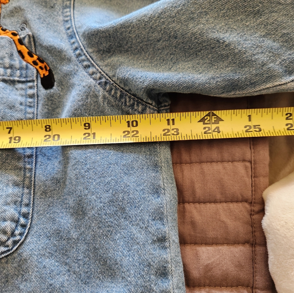 Vintage Chester Cheetah Denim Shirt, SIZE M (Unisex) - Picture 7 of 7